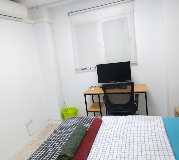 Appartment As A Service. Book It Now Málaga Esterno foto